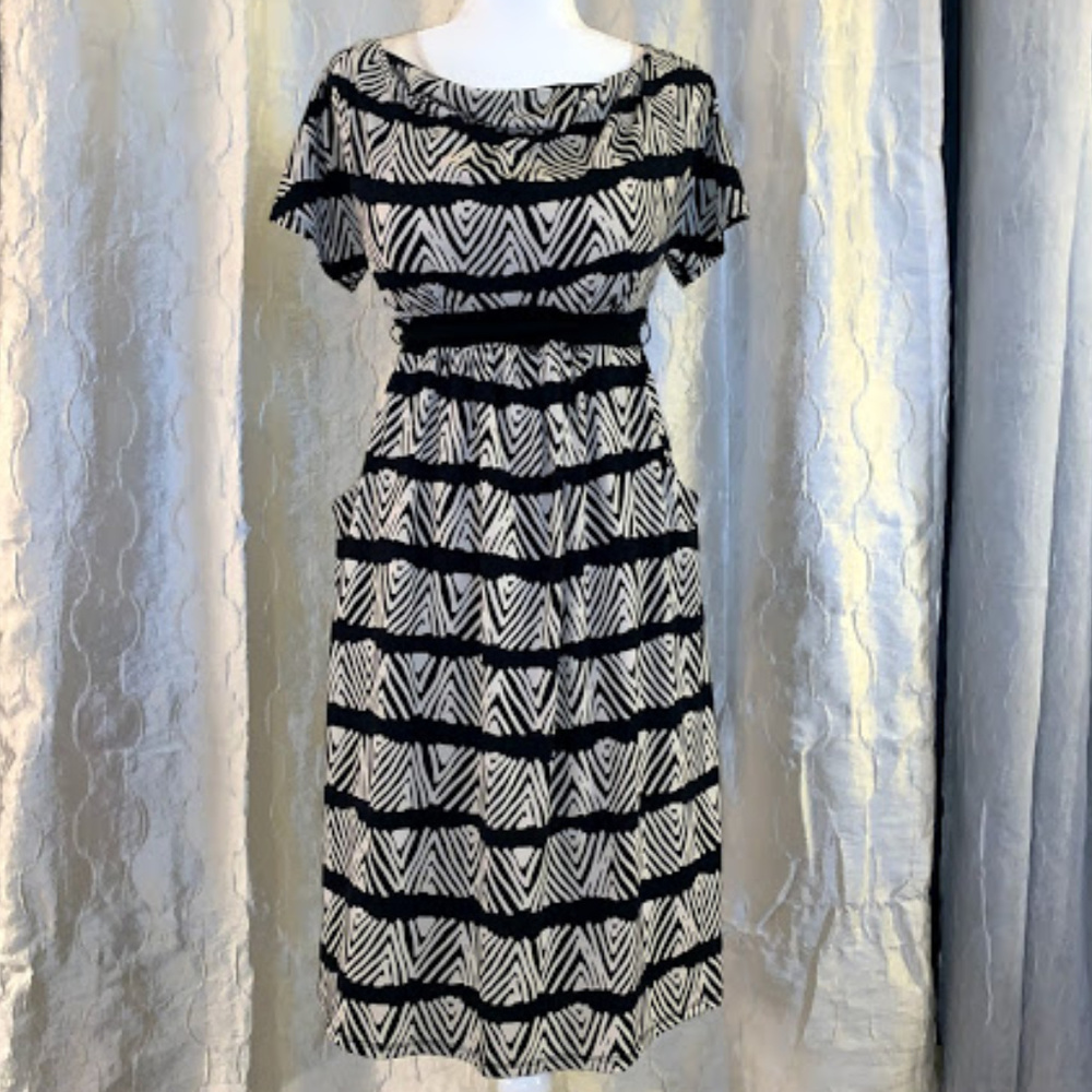 Cute Maternity Dress with Pockets Size XS